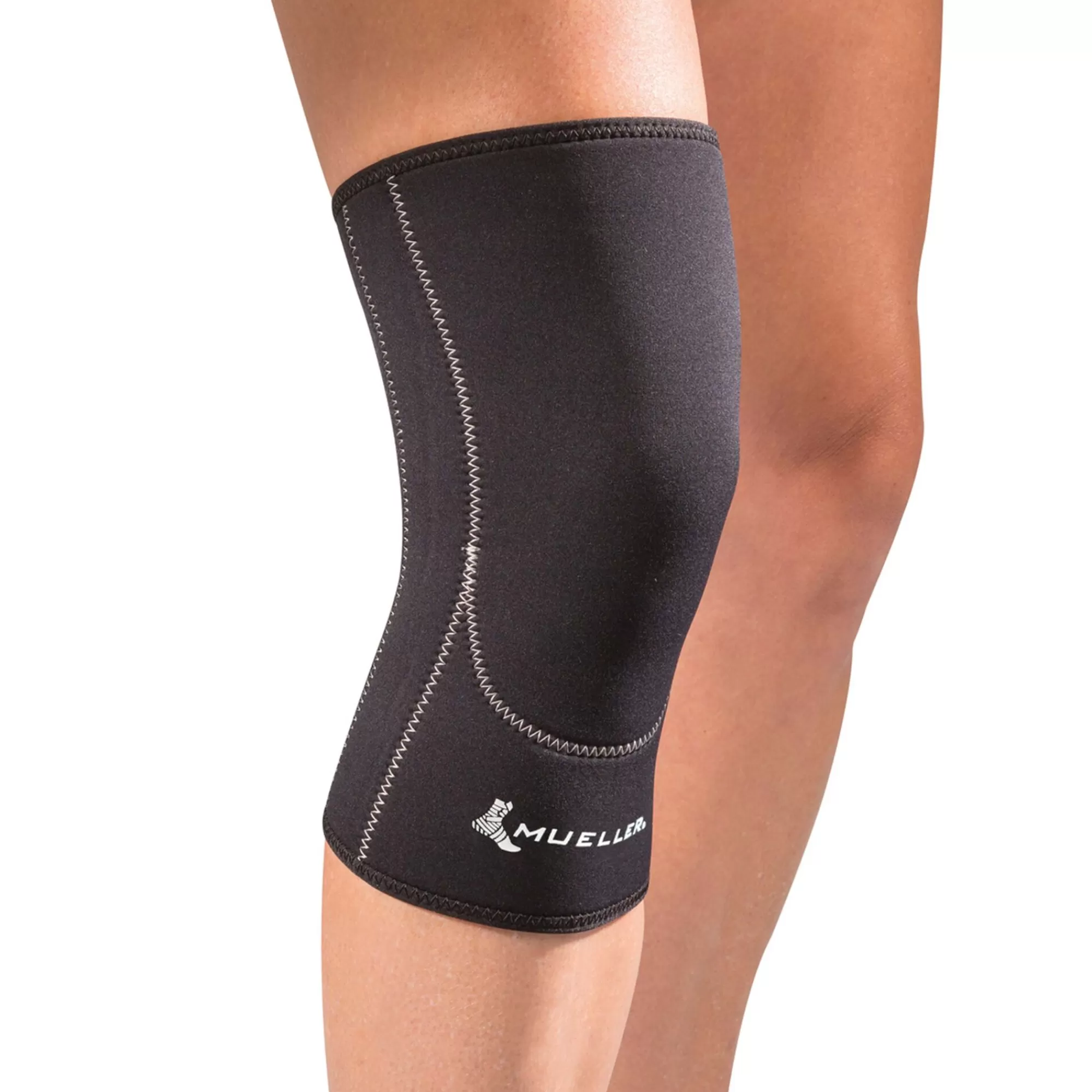 Closed Patella Brace - Black>Mueller Sports Medicine New