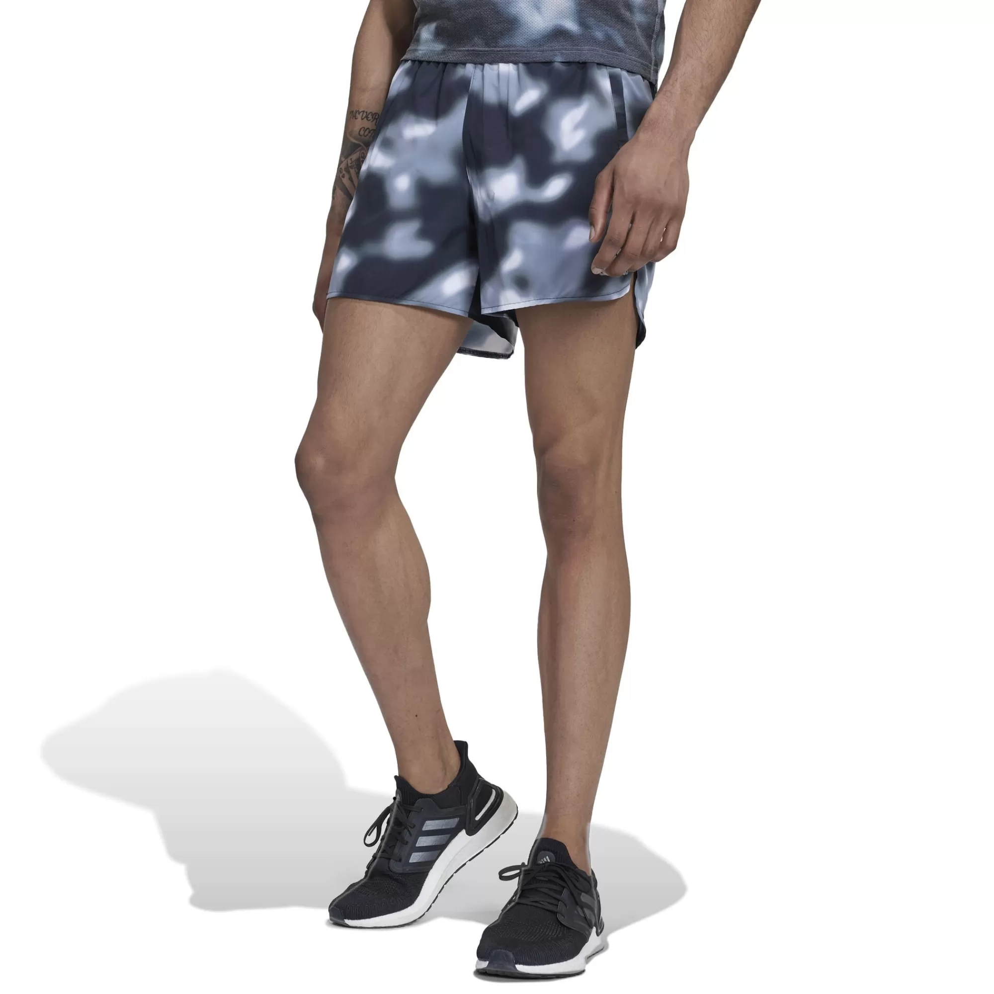 Run Icon Shorts Men ->adidas New