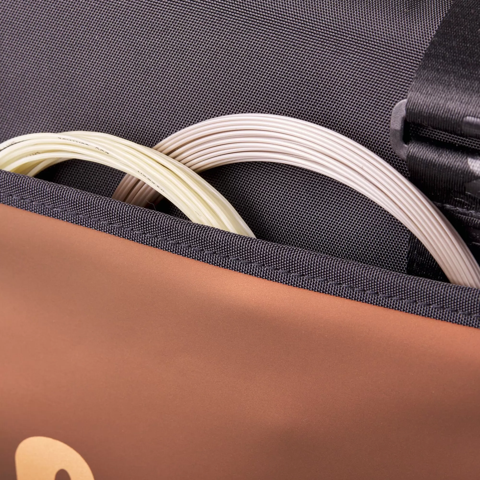 Super Tour Pro Staff V14 Duffle Sports Bag - Bronze>Wilson Flash Sale